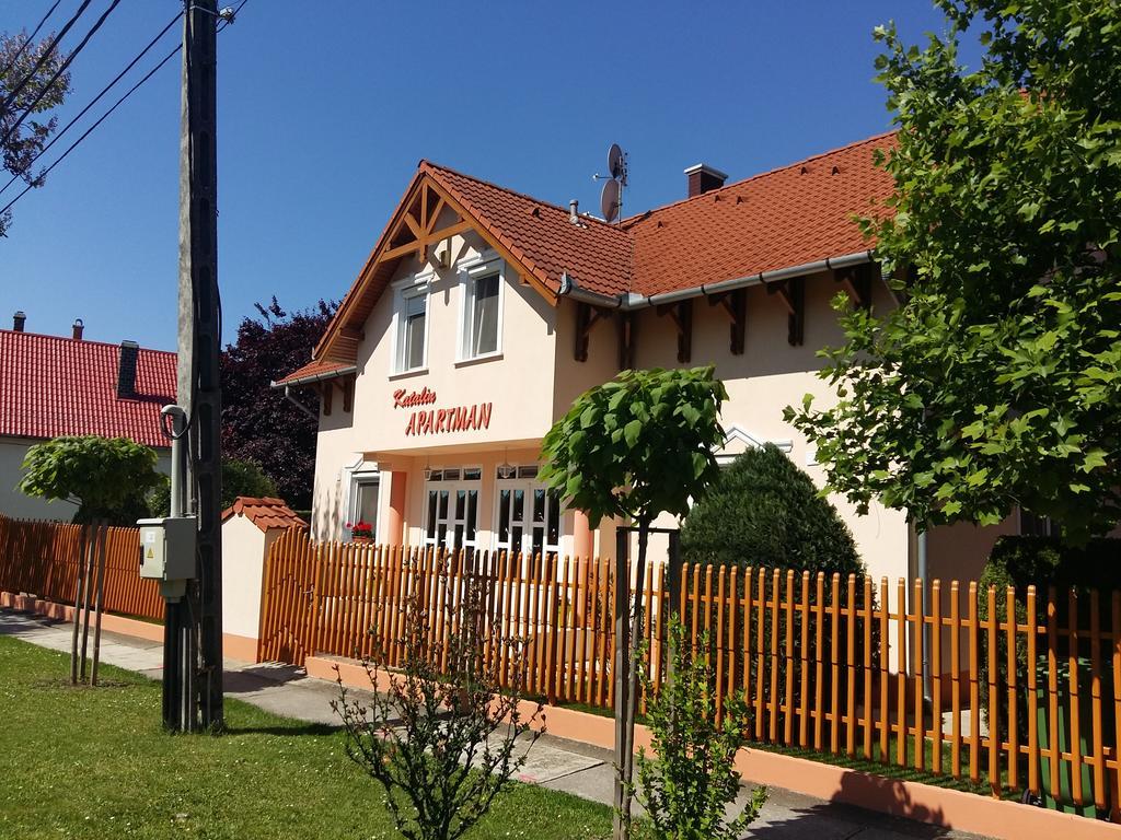 Katalin Boutique & Wellness Apartmanok Hajdúszoboszló Exterior foto