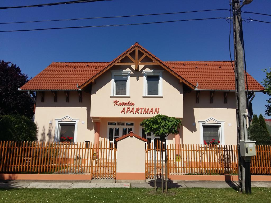 Katalin Boutique & Wellness Apartmanok Hajdúszoboszló Exterior foto